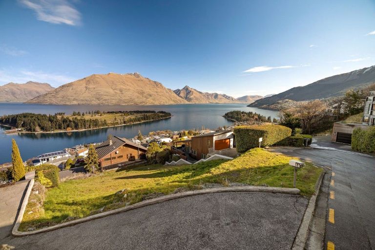 Photo of property in 7 Bolton Lane, Queenstown, 9300