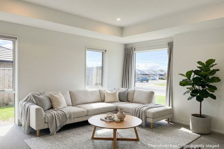 Photo of property in 8 Clare Street, Woodend, 7610