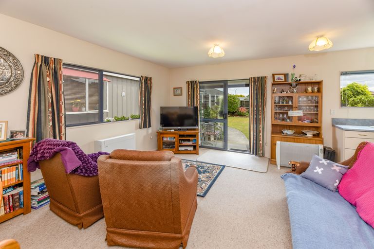 Photo of property in 14 Ashby Grove, Kaiapoi, 7630