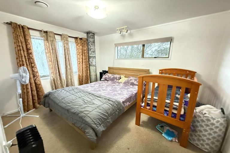 Photo of property in 1/15 Roseberry Avenue, Birkenhead, Auckland, 0626