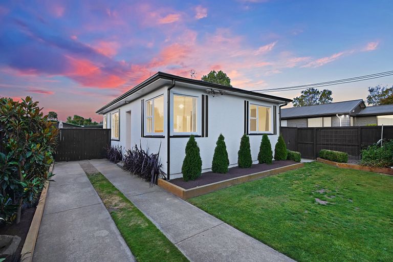 Photo of property in 103 Prestons Road, Redwood, Christchurch, 8051