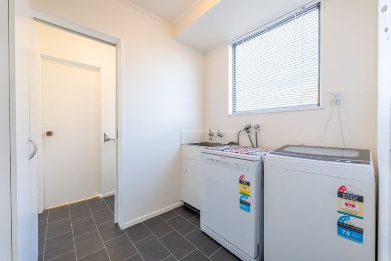 Photo of property in 27 Queen Street, Parkside, Timaru, 7910