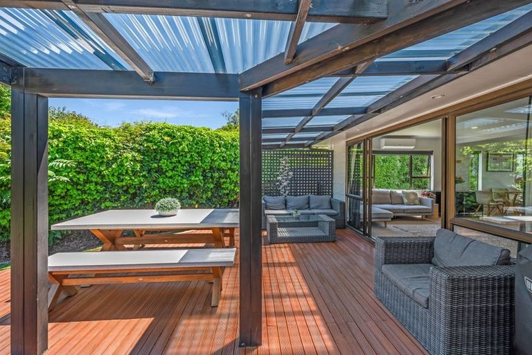 Photo of property in 27 Mckeefry Avenue, Greenmeadows, Napier, 4112
