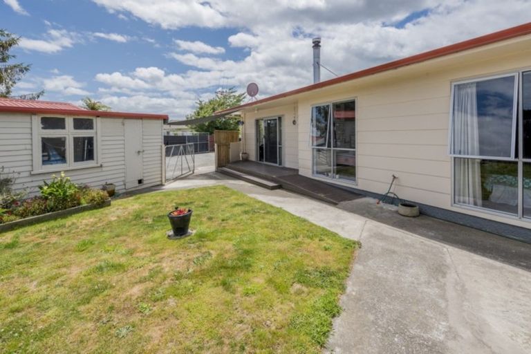 Photo of property in 53a Strathmore Avenue, Levin, 5510