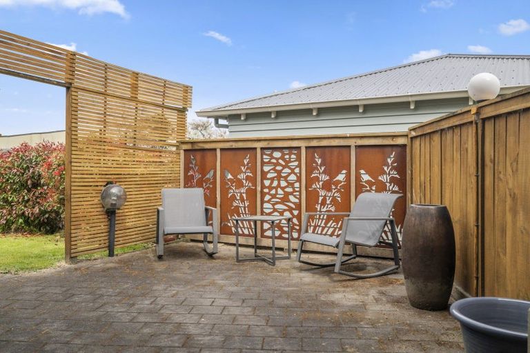 Photo of property in 35 Taharepa Road, Hilltop, Taupo, 3330