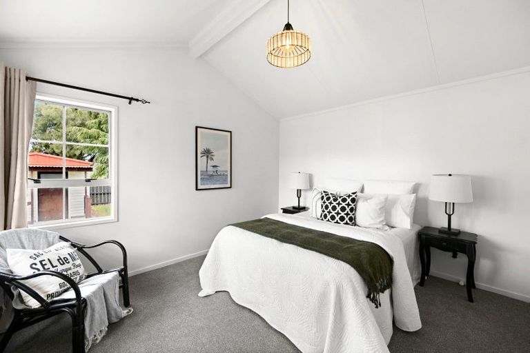 Photo of property in 11 Hibiscus Avenue, Hamilton Lake, Hamilton, 3204