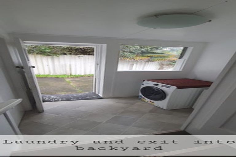 Photo of property in 24 Tiri Tiri Road, Birkdale, Auckland, 0626