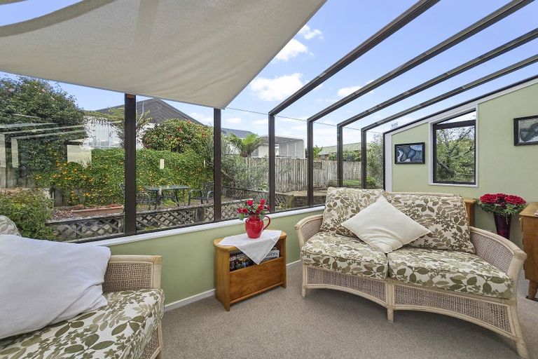 Photo of property in 39 Alec Craig Way, Gulf Harbour, Whangaparaoa, 0930