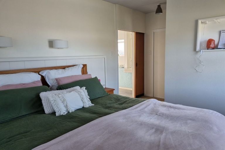 Photo of property in 3 Richard Street, Titahi Bay, Porirua, 5022