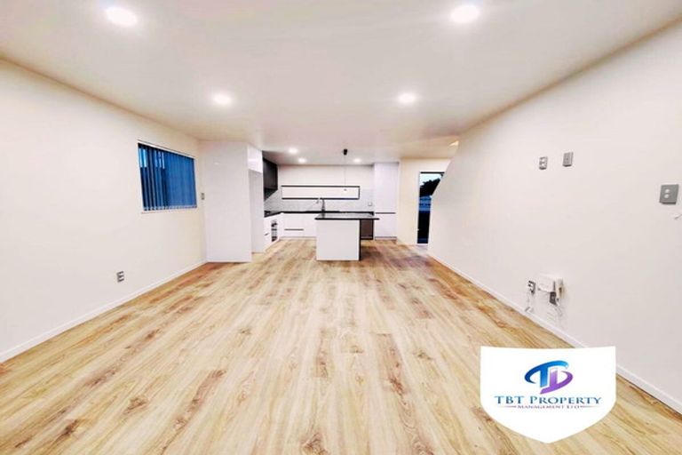 Photo of property in 24b Friedlanders Road, Manurewa, Auckland, 2102