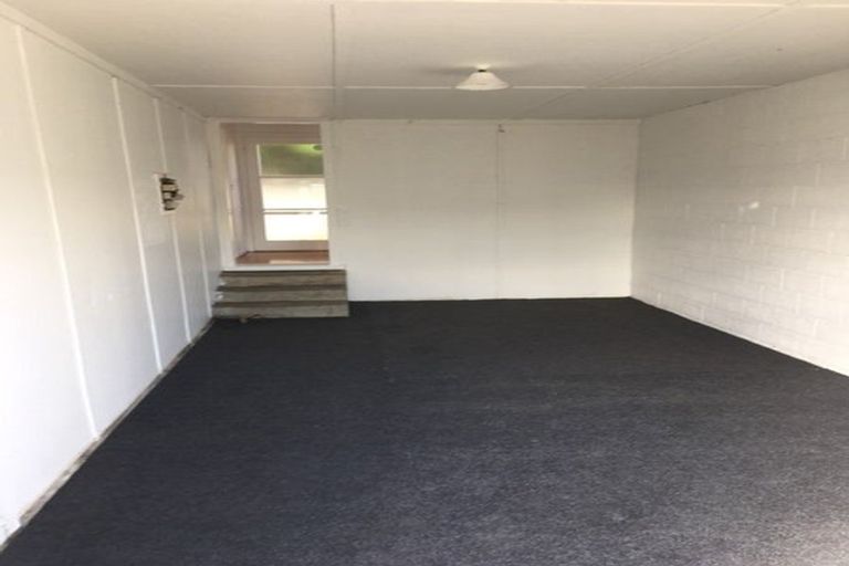 Photo of property in 1/108a Carruth Road, Papatoetoe, Auckland, 2025