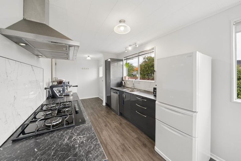 Photo of property in 2/13 Roband Crescent, Brown Owl, Upper Hutt, 5018
