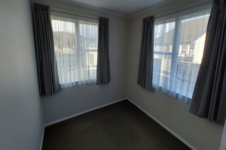 Photo of property in 12 Sheridan Crescent, Trentham, Upper Hutt, 5018