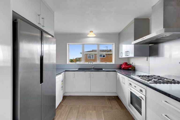 Photo of property in 40 Russleigh Drive, Dinsdale, Hamilton, 3204