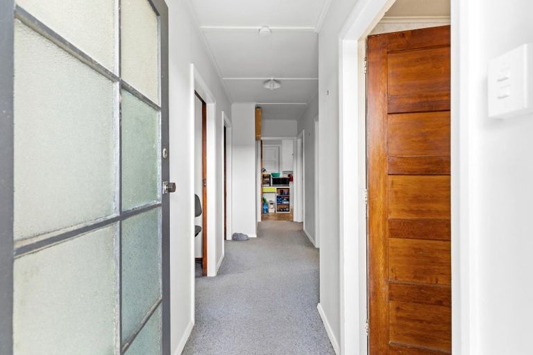 Photo of property in 52 Cuba Street, Marton, 4710