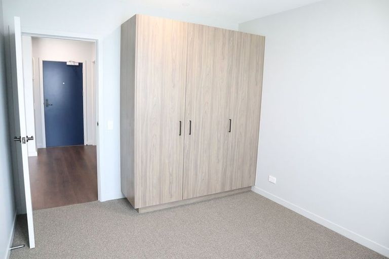 Photo of property in 404/2 Launch Road, Hobsonville, Auckland, 0616