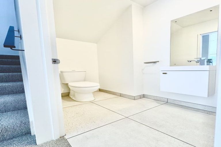 Photo of property in 24 Darion Drive, Flat Bush, Auckland, 2019