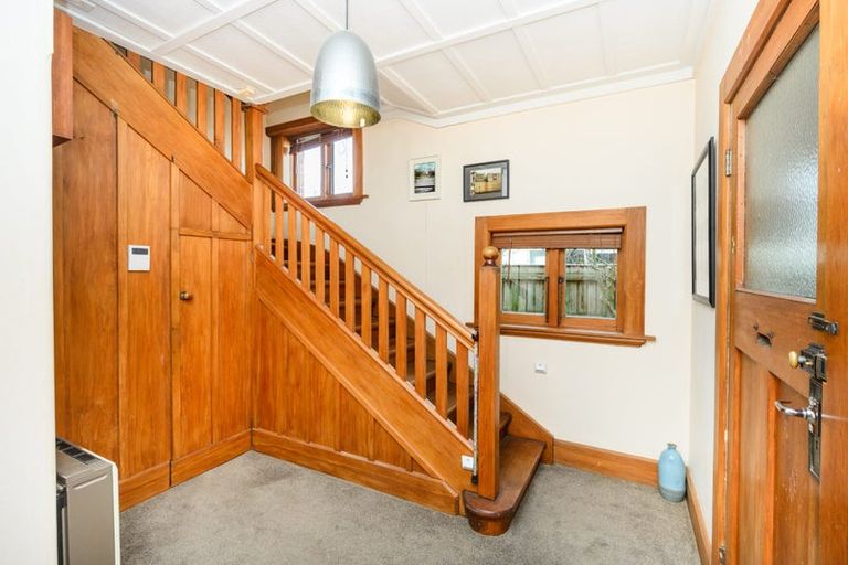 Photo of property in 21 Batt Street, West End, Palmerston North, 4410