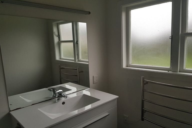 Photo of property in 82 Kapiti Road, Paraparaumu, 5032