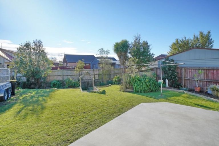 Photo of property in 81 Newnham Street, Rangiora, 7400