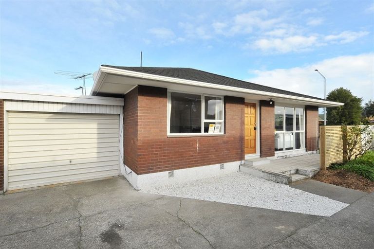 Photo of property in 224 Waimairi Road, Ilam, Christchurch, 8041