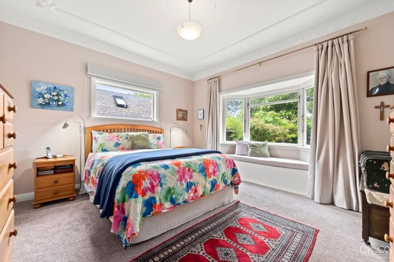 Photo of property in 19 Hinau Street, Woburn, Lower Hutt, 5010