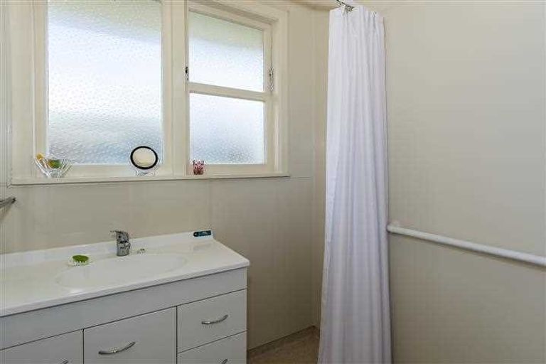 Photo of property in 32 Alverstoke Road, Parkvale, Tauranga, 3112