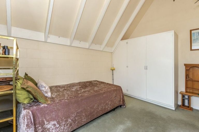 Photo of property in 122 Office Road, Merivale, Christchurch, 8014