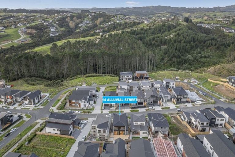 Photo of property in 14 Alluvial Street, Flat Bush, 2019