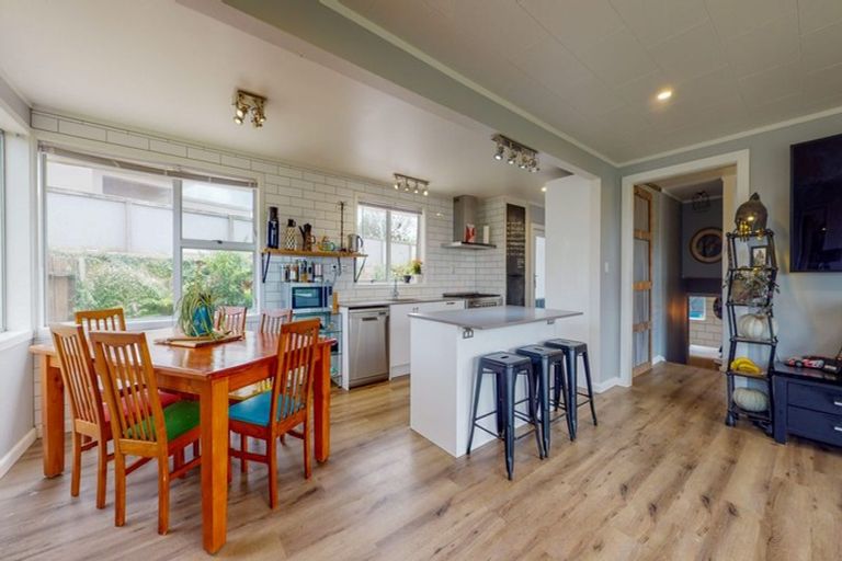 Photo of property in 10 Thornton Street, Putaruru, 3411