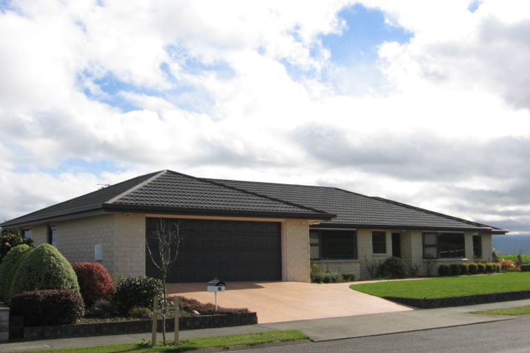 Photo of property in 15 Cody Crescent, Lansdowne, Masterton, 5810