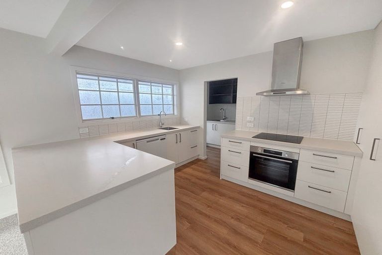 Photo of property in 37 Church Lane, Merivale, Christchurch, 8014