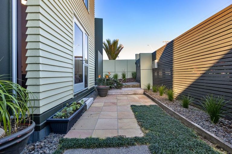 Photo of property in 90c Buller Street, New Plymouth, 4312