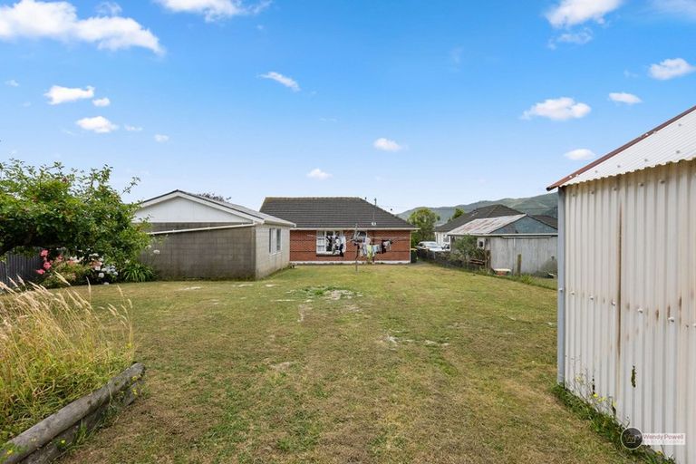 Photo of property in 79 Fraser Street, Wainuiomata, Lower Hutt, 5014