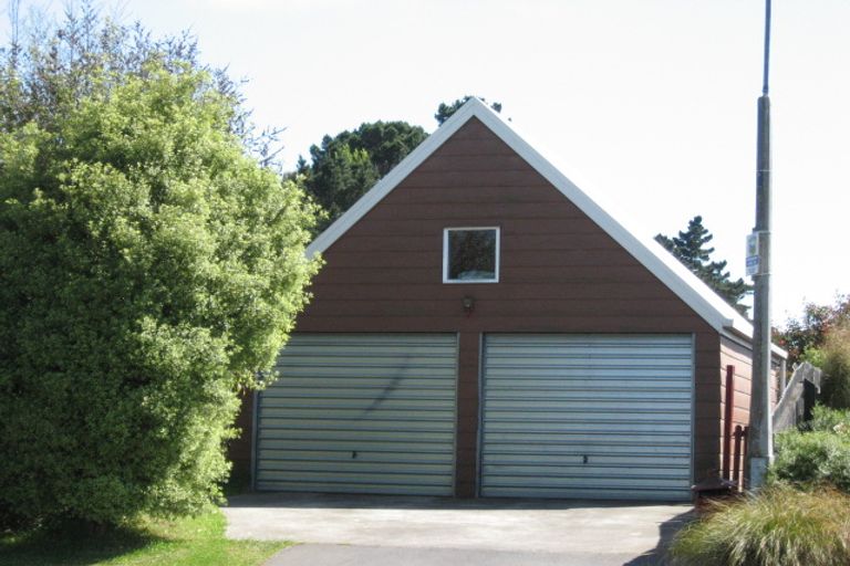 Photo of property in 32 Holland Drive, Kaiapoi, 7630