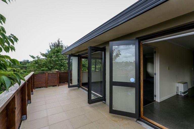 Photo of property in 90a Awanui Street, Merrilands, New Plymouth, 4312