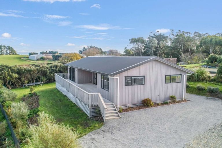 Photo of property in 13 High Street, Kakanui, Oamaru, 9495