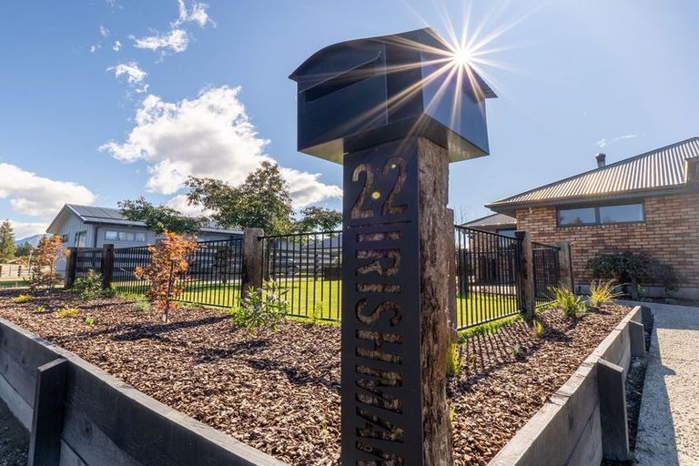Photo of property in 22 Irishman Drive, Twizel, 7901