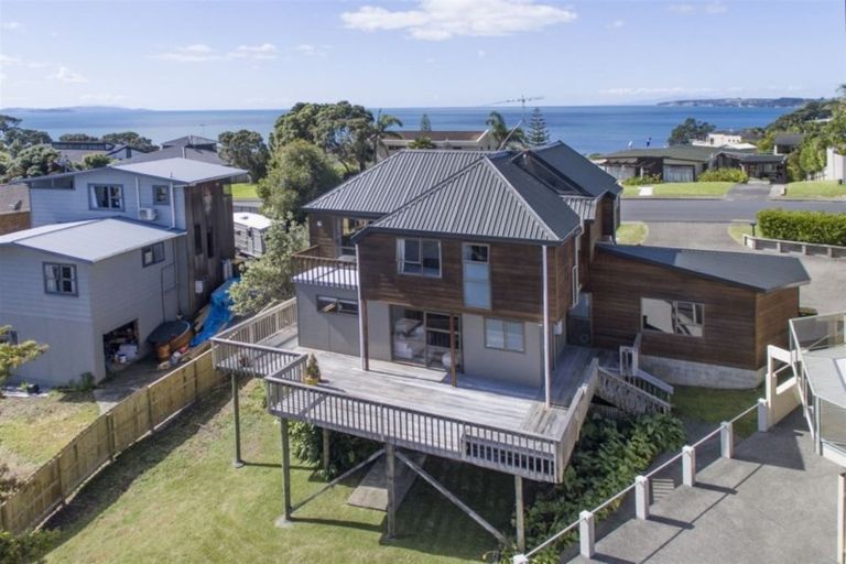 Photo of property in 57 Marellen Drive, Red Beach, 0932