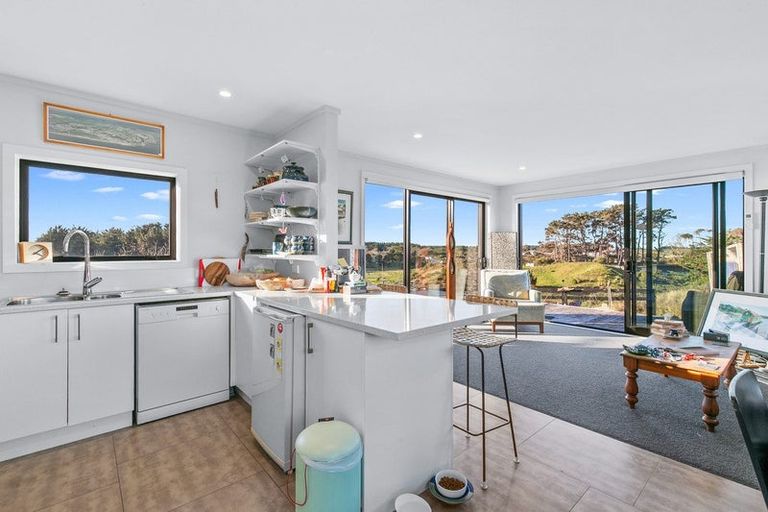 Photo of property in 33 Achilles Avenue, Waitarere Beach, Levin, 5510