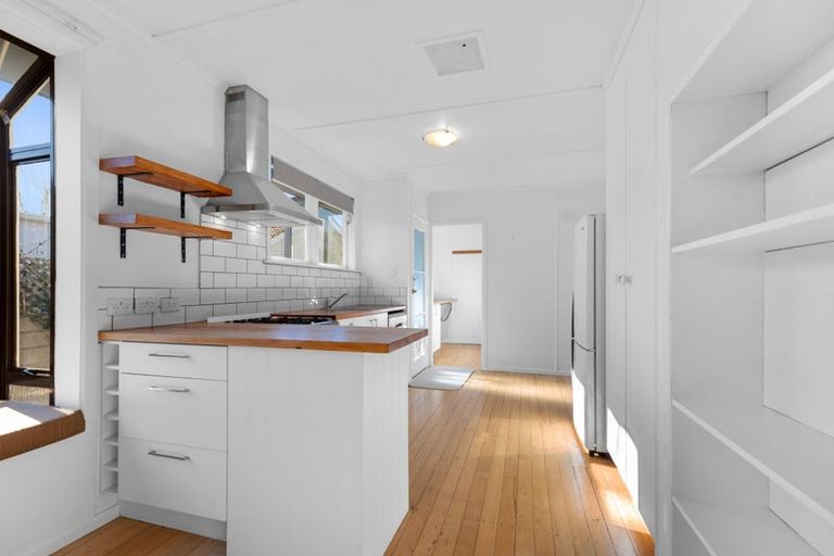 Photo of property in 43 Windsor Road, Bellevue, Tauranga, 3110