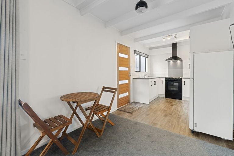 Photo of property in 2/21 Takanini Road, Takanini, 2112