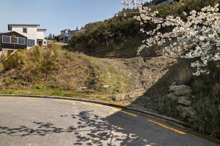 Photo of property in St Andrews Park, 12 Saint Mathews Place, Queenstown, 9300
