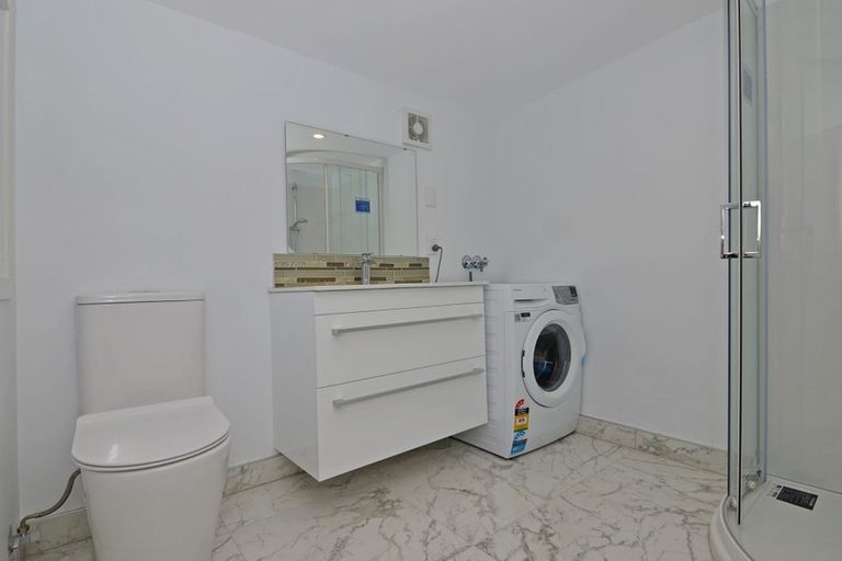 Photo of property in 124 Wallace Street, Mount Cook, Wellington, 6021