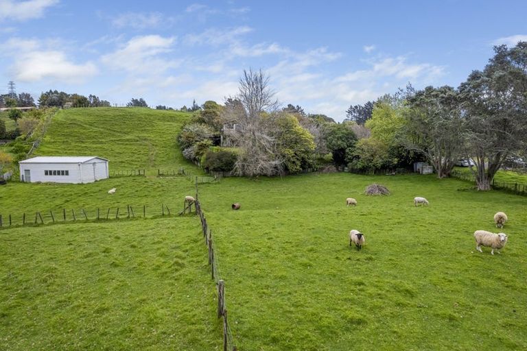 Photo of property in 16 Freeth Drive, Ridgewood, New Plymouth, 4371