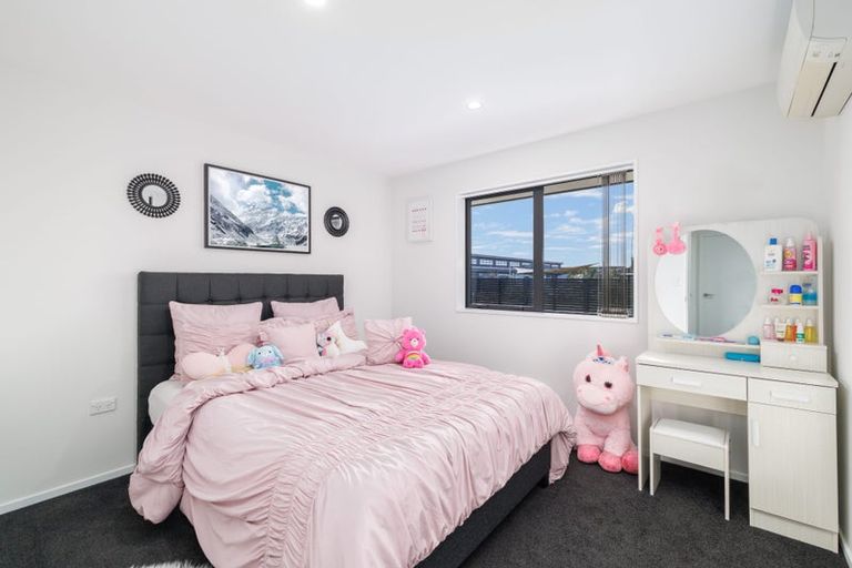 Photo of property in 17 Hollows Lane, Rolleston, 7615