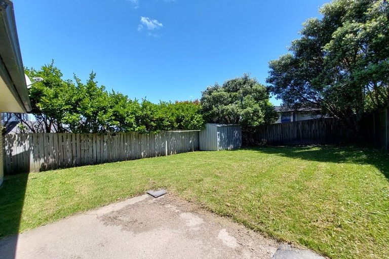 Photo of property in 45 Kittiwake Drive, Schnapper Rock, Auckland, 0632