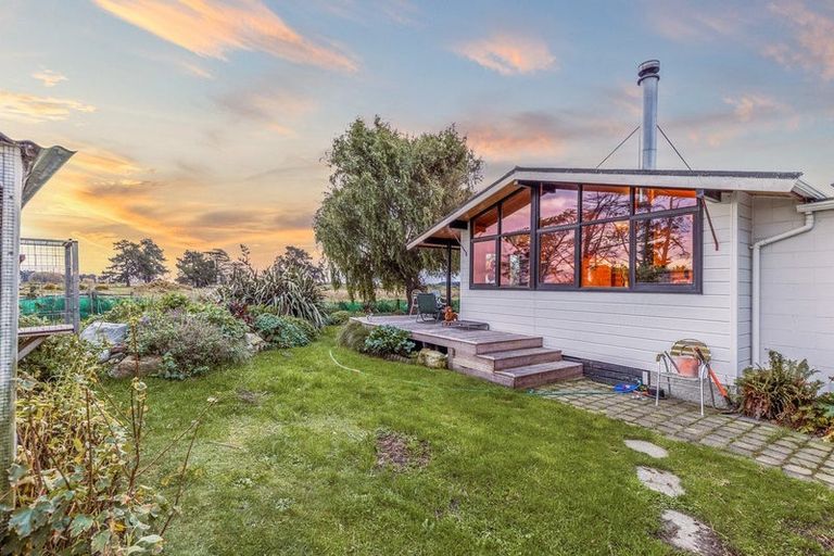 Photo of property in 95 Dunns Avenue, The Pines Beach, 7630