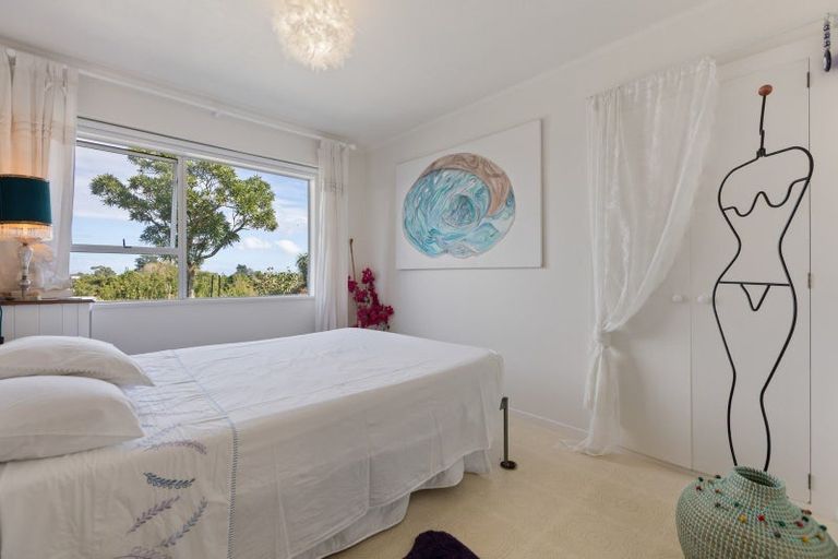 Photo of property in 14 Cumming Street, Okato, 4335