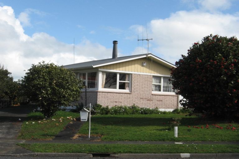Photo of property in 42 Meadow Park Crescent, Tikipunga, Whangarei, 0112